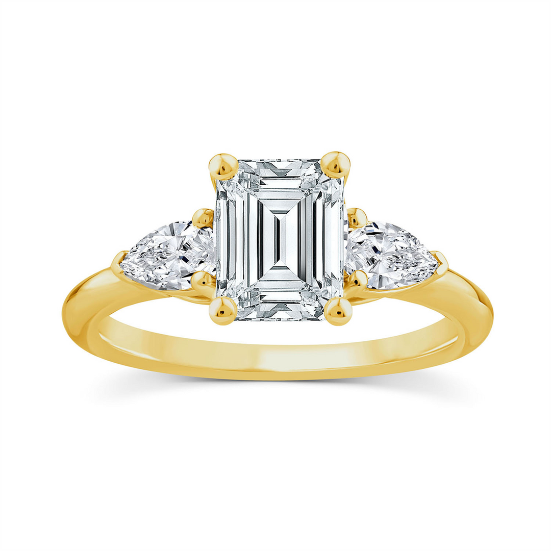 9CT YELLOW GOLD EMERALD CUT LAB GROWN DIAMOND GH VS/SI TDW=2.00CT SIZE P