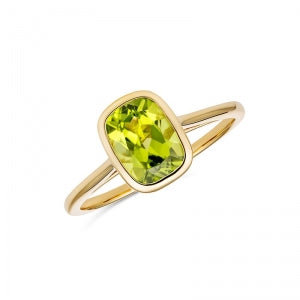 9ct yellow gold 8x6mm peridot rectangle ring size P