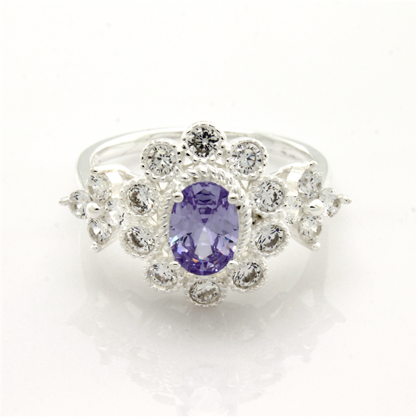 STERLING SILVER LAVENDER CUBIC ZIRCONIA DRESS RING Size O